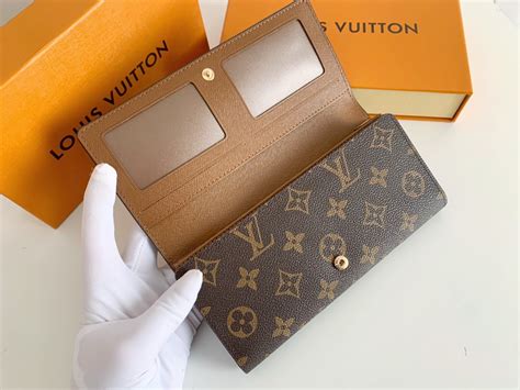 louis vuitton wallets for women.